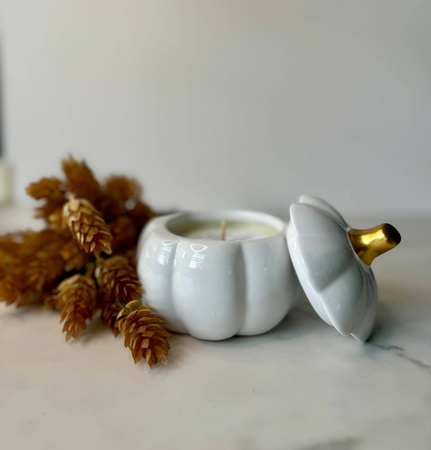 White Pumpkin Candle With Lid