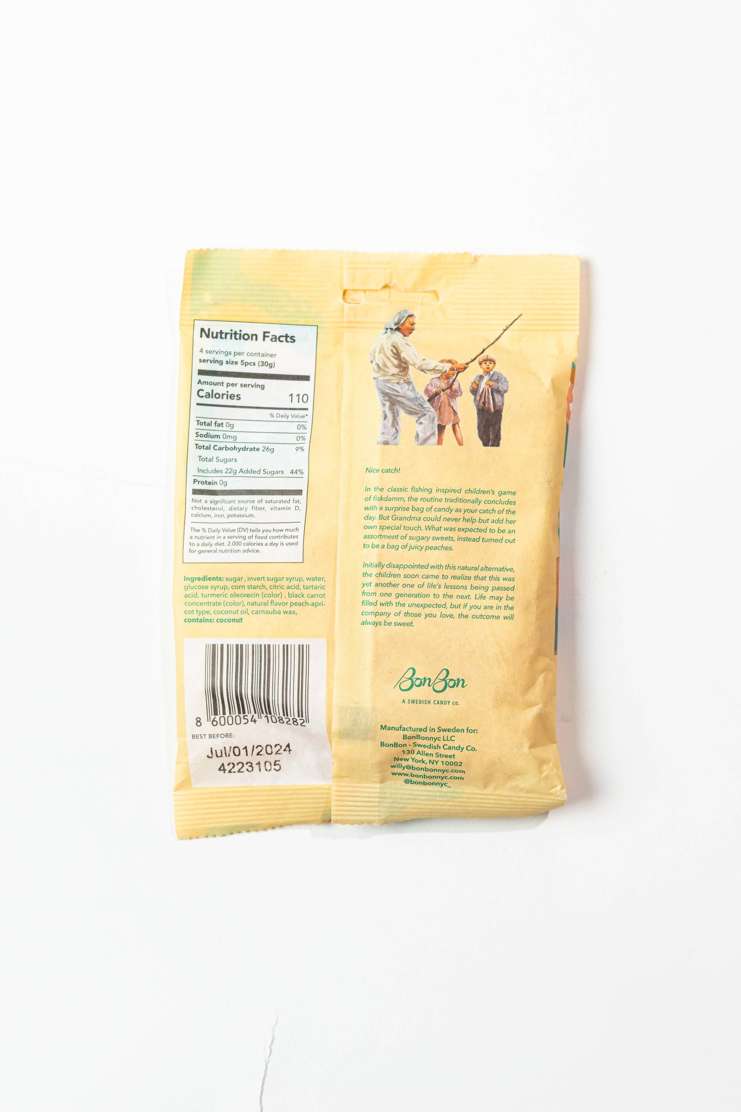 Sour Peach Fish Candy