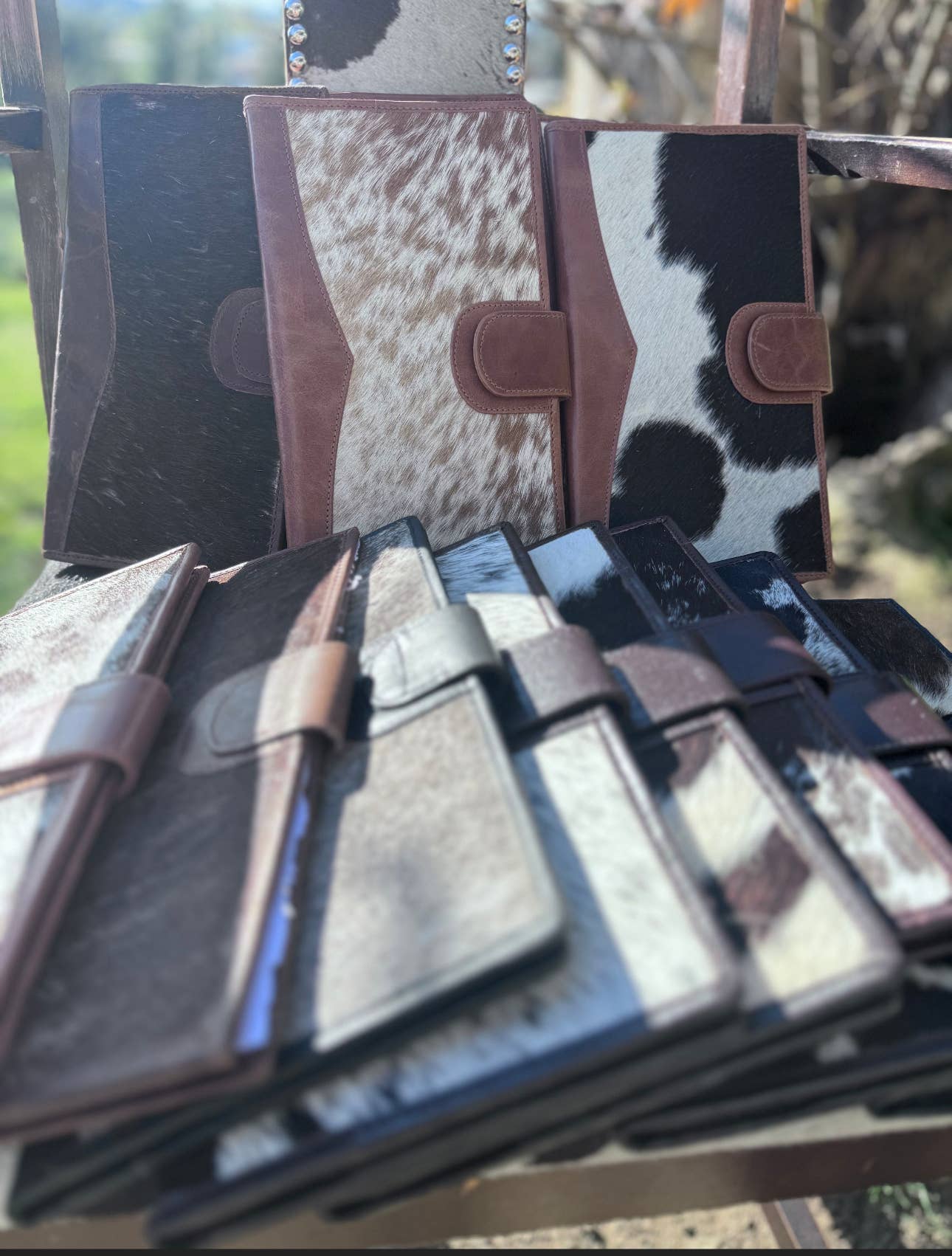 Cowhide clutch wallet