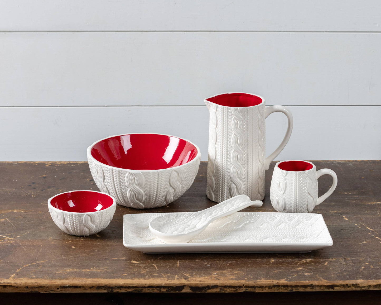 CREAM RIBBED PITCHER