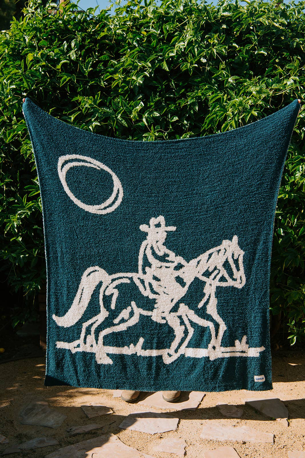 Drifter Plush Blanket - Mountain Blue