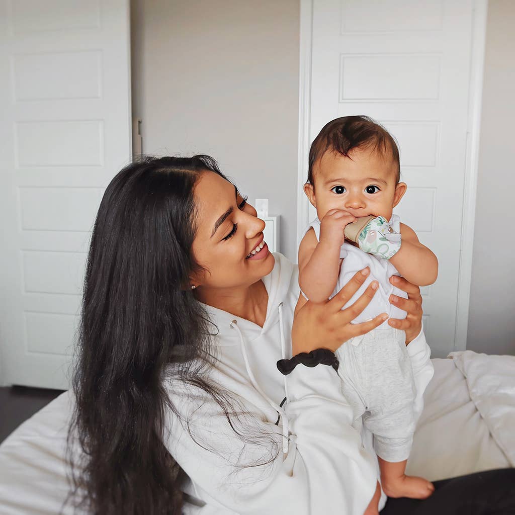 Itzy Silicone Teething