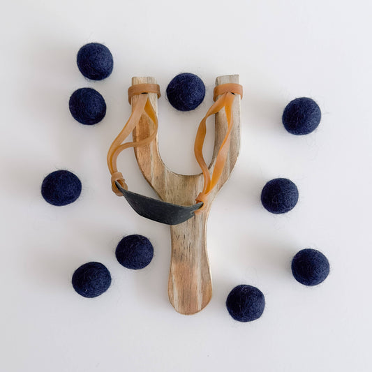Wood Slingshot with 10 Felt Balls