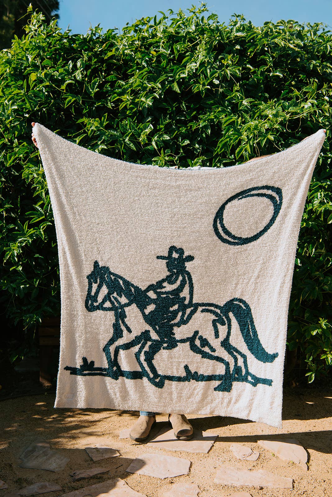 Drifter Plush Blanket - Mountain Blue