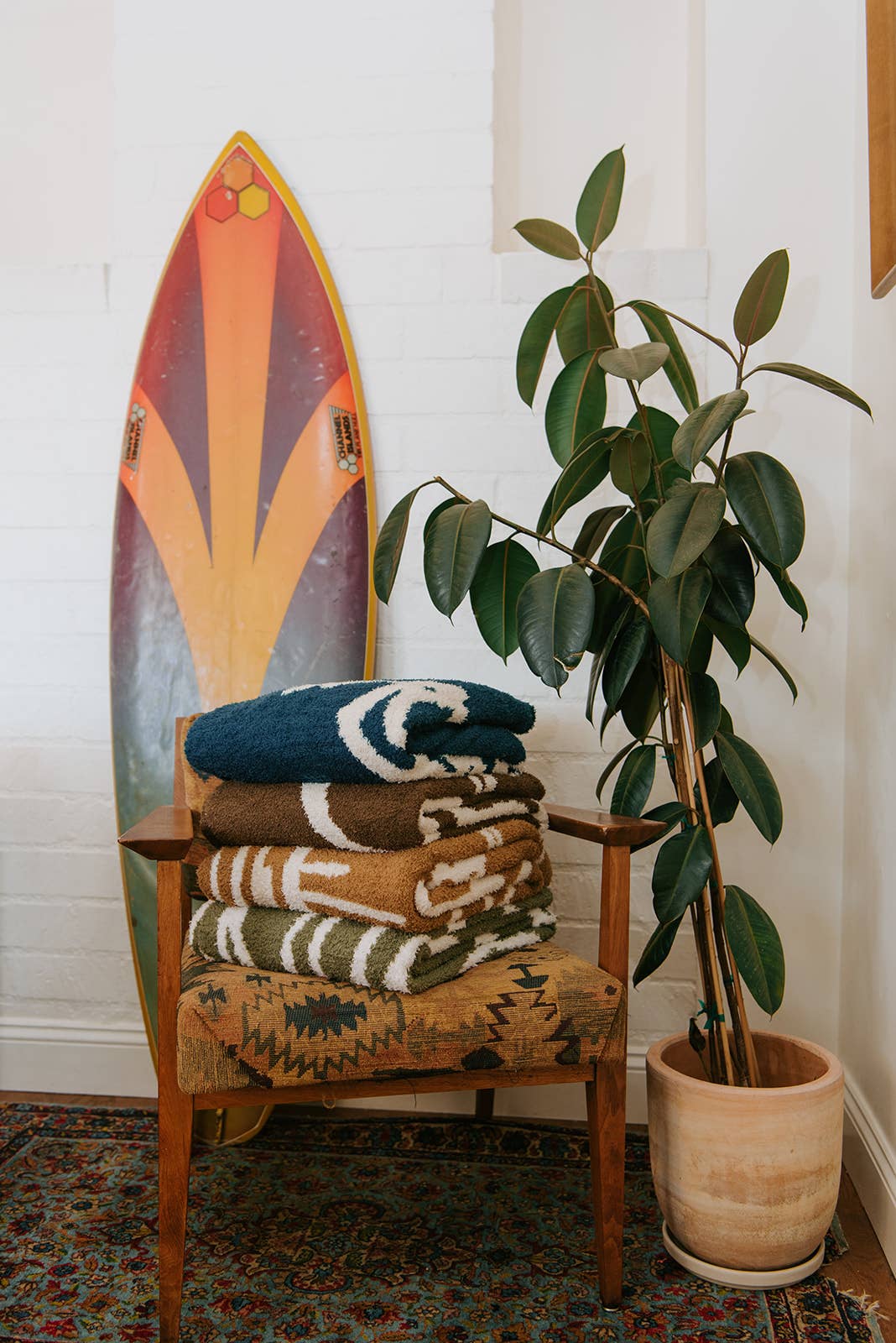 Drifter Plush Blanket - Mountain Blue