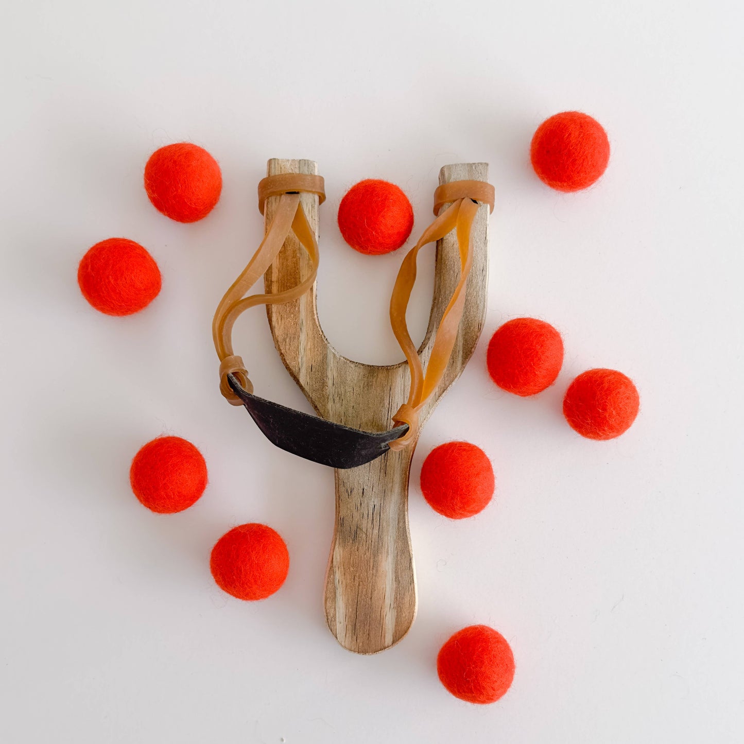 Wood Slingshot with 10 Felt Balls