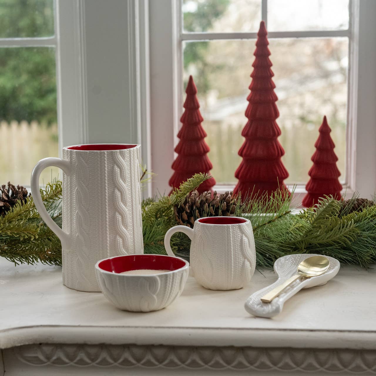 CREAM RIBBED SPOON REST