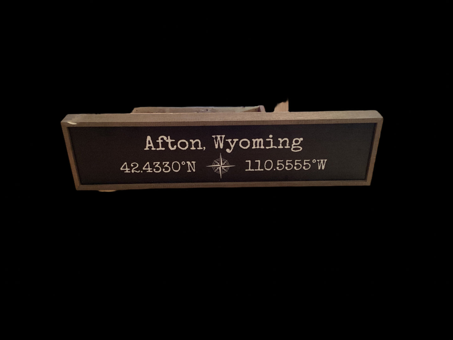 24x6 Wyoming Town Sign With Compass