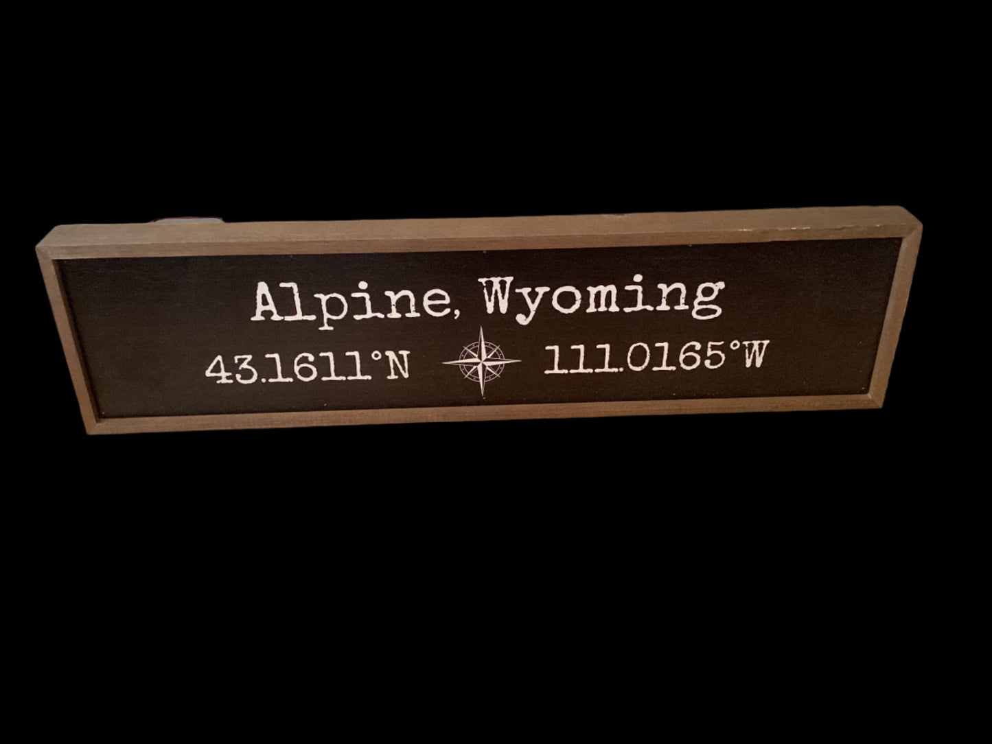 24x6 Wyoming Town Sign With Compass